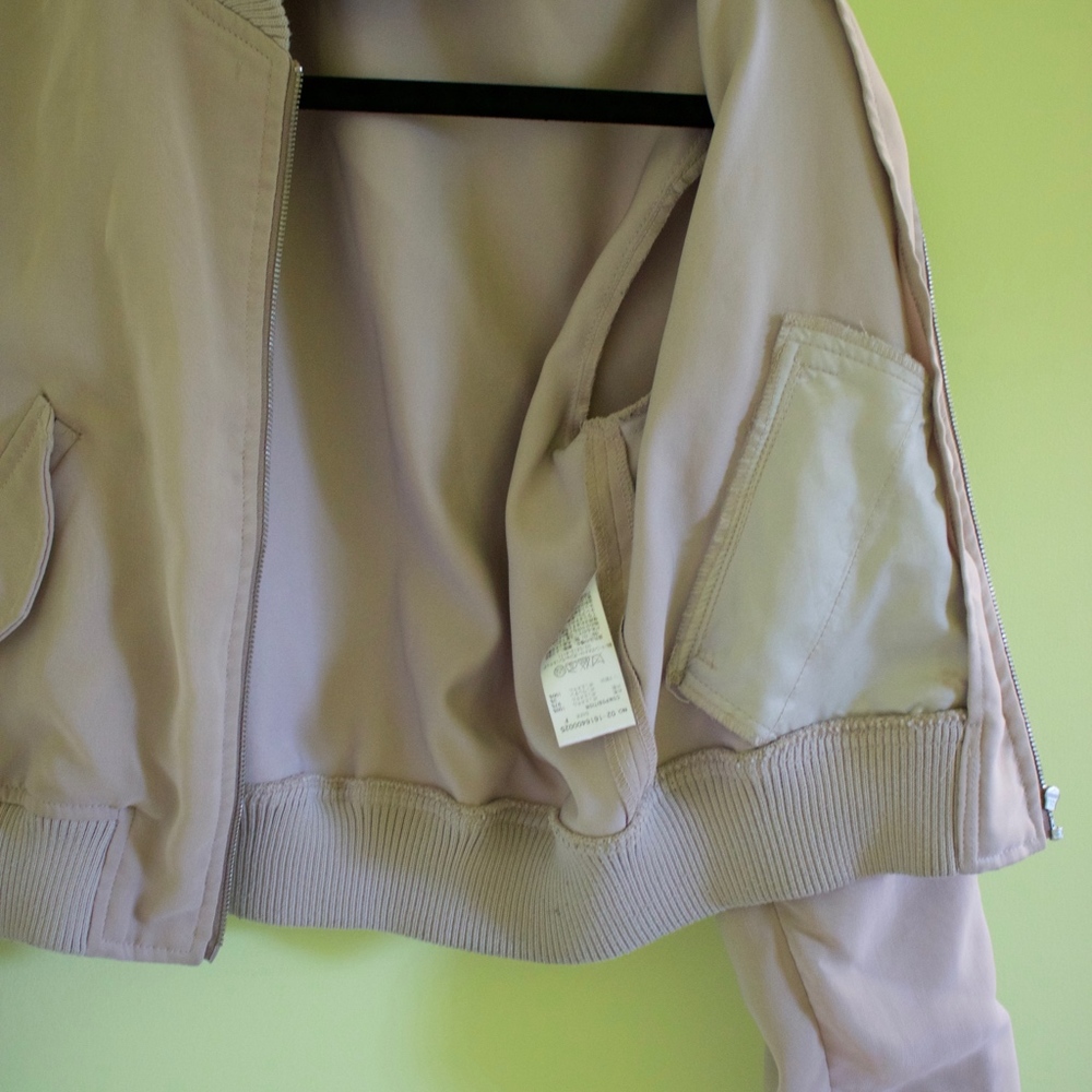 Bomber Jacket - Picture 5 of 8